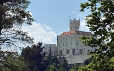 Izvanučionička nastava 6. razreda u Varaždinu i Trakošćanu
